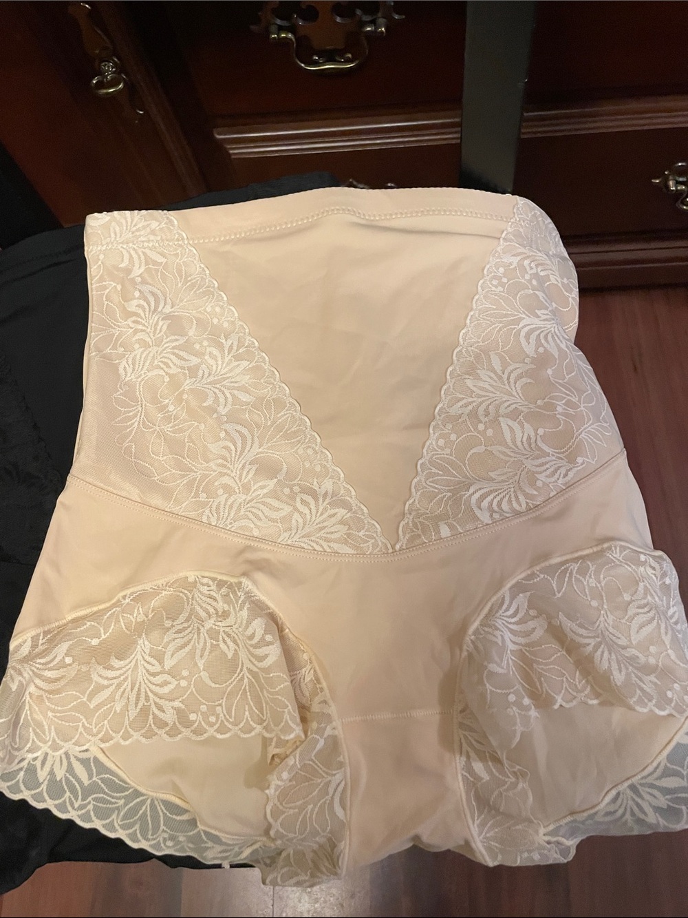 LACY SPANX HIGH WAIST-HIGHLEG PANTIES Nude & Black (2 pairs). M